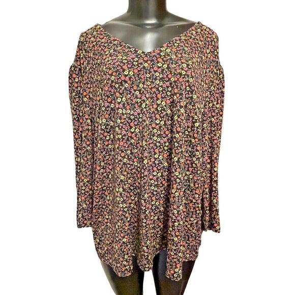 Adrianna Papell Tops - Size 3X Adrianna Papell Balloon 3/4‎ Sleeve Multicolored Floral Print Womens Top